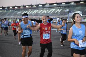 BIB: 51808, 625, 525, 52664
                            <button type="button" onclick="openModal(10463646)" class="btn btn-primary btn-sm float-right btn-popup" data-toggle="modal" data-target=".modal-high-quality">
                        <i class="fas fa-shopping-cart"></i> Add to Cart
                    </button>
                                            <button type="button" onclick="isThisMe(10463646, true)" class="btn btn-success btn-sm float-right btn-popup btn-isme hidden" data-toggle="tooltip" data-placement="bottom" title="นี่คือรูปของคุณใช่ไหม คลิกที่นี่เพื่อเอาเข้าอัลบั้ม">
                        <i class="fas fa-plus"></i> Add to album
                    </button>
                    <button type="button" onclick="isThisMe(10463646, false)" class="btn btn-warning btn-sm float-right btn-popup btn-isnotme hidden">
                        <i class="fas fa-ban"></i> Remove from album
                    </button>